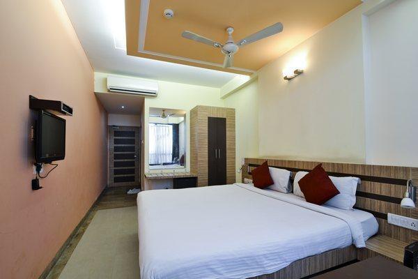 Hotel Apex International Джодпур Екстериор снимка